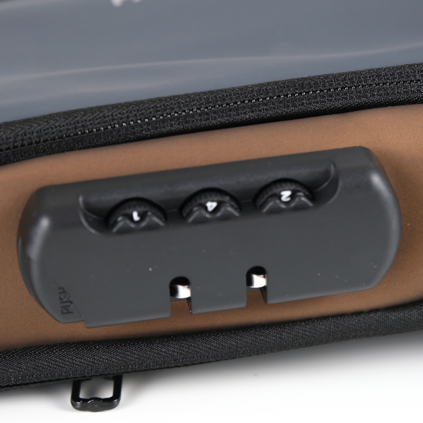 Şifreli Kilitli USB Portlu Su Geçirmez Göğüs Çantası